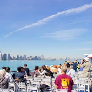 90-Minute Lake & River Architecture Tour at Wendella Tours & Cruises, Chicago, United States Lizp.com Special Offers, Deals & Discounts in USA
