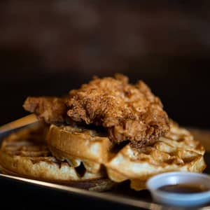 Chicken & Waffles Brunch NYC Cruise at Pier 36 NYC, New York, United States Lizp.com Special Offers, Deals & Discounts in USA