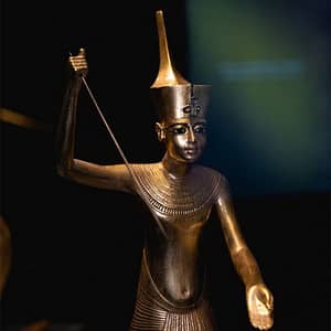 Discovering King Tut’s Tomb at LUXOR HOTEL & CASINO, Las Vegas, United States Lizp.com Special Offers, Deals & Discounts in USA
