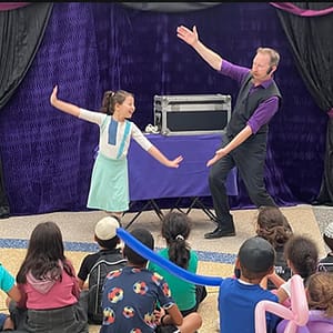 John Reid – Family Magic Show at 1001 16th St, Washington DC, United States Lizp.com Special Offers, Deals & Discounts in USA