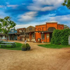 The VIP Experience, Chuck Wagon Dinner and Show Tickets at Blazin’ M Ranch, Sedona, United States Lizp.com Special Offers, Deals & Discounts in USA