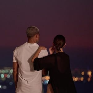 AURA Evening Pool Experience – Recently Added Experiences Lizp.com Special Offers, Deals & Discounts in USA