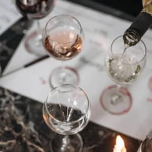 Intro to Wine Tasting – NYC at Vue 525, New York, United States Lizp.com Special Offers, Deals & Discounts in USA