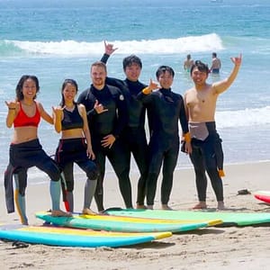 Surf Class for Beginners in Venice at 10 Washington Blvd, Los Angeles, United States Lizp.com Special Offers, Deals & Discounts in USA