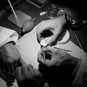 Watchmaking course: watch movement dismantling and reassembly workshops at Secret Location ORD, Chicago, United States Lizp.com Special Offers, Deals & Discounts in USA