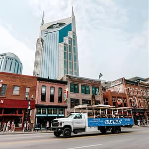 Cruising Nashville Narrated Sightseeing Tour by Open-Air Vehicle at 747 Fesslers Ln, Nashville, United States Lizp.com Special Offers, Deals & Discounts in USA