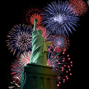 Dinner & Dancing Under The Stars on The Hudson River! at Pier 36 NYC, New York, United States Lizp.com Special Offers, Deals & Discounts in USA
