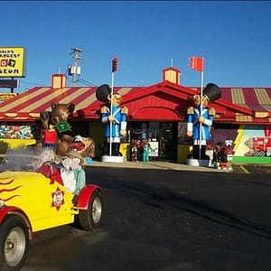 World’s Largest Toy Museum Admission in Branson at World’s Largest Toy Museum, Branson, United States Lizp.com Special Offers, Deals & Discounts in USA