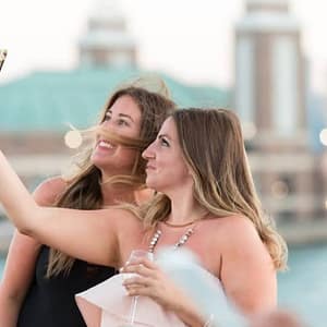 Signature Lunch or Brunch Cruise on Lake Michigan Ticket at Navy Pier, Chicago, United States Lizp.com Special Offers, Deals & Discounts in USA